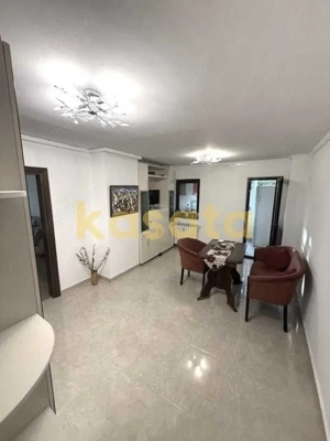 OPORTUNITATE | APARTAMENT 2 CAMERE | CALEA MOSILOR | BLOC 1982 - imagine 3 OPORTUNITATE | APARTAMENT 2 CAMERE | CALEA MOSILOR | BLOC 1982 - imagine 3