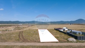 Comision 0 %! Teren de vânzare 686 mp, Cristian! - imagine 3