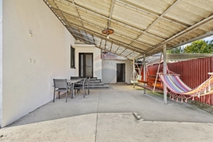 Casă mobilată în Curtici, cu teren 1439 mp, independentă energetic - imagine 7