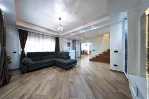 Conac, proprietate unica, in mijlocul naturii, Sacele! - imagine 12