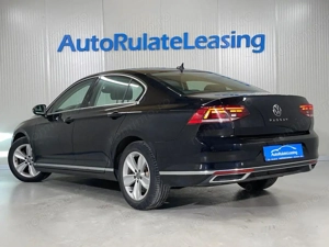 Volkswagen Passat - imagine 4