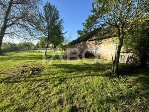 Casa la Tara 3 camere 80 mpu teren 3000 mp Venetia de Sus Fagaras - imagine 12