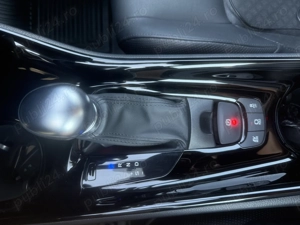 Toyota C-HR 2.0 Hybrid CLASSY 184CP  JBL   Echipare FULL - imagine 6