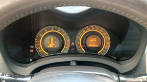 Vând Toyota Auris