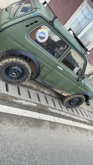 Vând lada niva an stare bună cu acte an regula