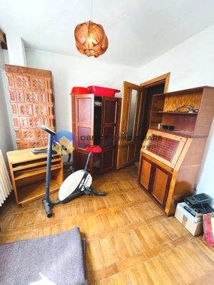 APARTAMENT decomandat  4 camere - TÂRGU NEAMȚ - imagine 5