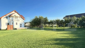 Casă spațioasă cu teren generos, Unirea – 28 ari, 230 mp utili - imagine 2