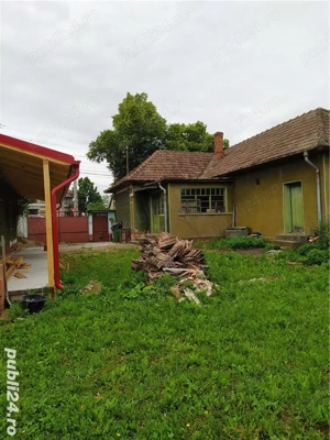 VAND Proprietate in comuna CEFA, sat INAND, nr.293 = 2500 mp. (casa+bucatarie de vara+teren)