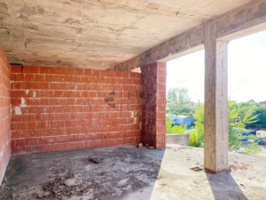 6 apartamente la rosu de vanzare in Episcopia Bihor - imagine 3