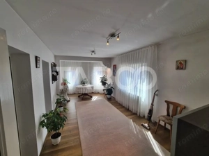 Casa cu spatiu comercial de vanzare in Sebes zona centrala - imagine 9