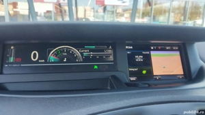 Renault Grand Scenic 7 locuri 1.5 dci 2014 - imagine 2 Renault Grand Scenic 7 locuri 1.5 dci 2014 - imagine 2