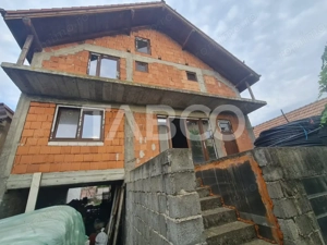 Casa la rosu de vanzare in Sebes-Lancram judetul Alba - imagine 5