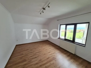 EXCLUSIVITATE Casa cu 5 camere de vanzare in Sebes zona rezidentiala - imagine 15