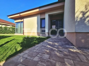 Vila de lux de vanzare in Sebes zona rezidentiala - imagine 4