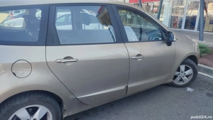 Renault Grand Scenic 7 locuri 1.5 dci 2014 - imagine 4 Renault Grand Scenic 7 locuri 1.5 dci 2014 - imagine 4