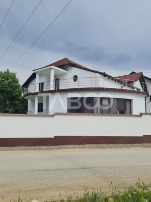 EXCLUSIVITATE Casa cu 5 camere de vanzare in Sebes zona rezidentiala - imagine 19