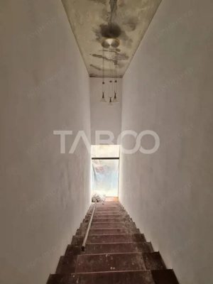 Spatiu comercial de inchiriat pe Lucian Blaga in centru Sebes - imagine 6