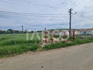 Hala in constructie cu teren intravilan de vanzare in Cut judetul Alba