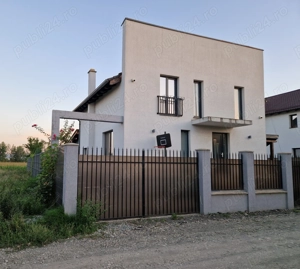 Vând casă cartier Orizont 