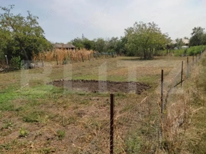 Casa renovabila/demolabila cu 2300 mp teren, Varvor/Bujoru - imagine 3