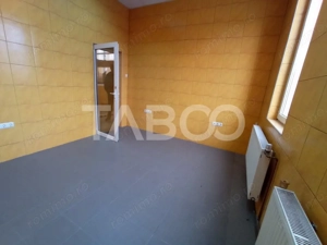 Spatiu Industrial 1000 mp utili cu birouri si parcari Central Sibiu - imagine 7