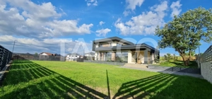 Casa individuala in natura terasa mare si piscina interioara Cisnadie - imagine 18