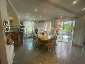 Vila deosebita  453 mp utili si curte 528 mp in Avrig - imagine 16