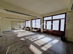 Spatiu comercial sau birouri in Turnisor la parter cu vad stradal - imagine 2