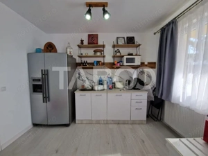Duplex 101mp pe 2 nivele si apartament cu intrare separata Selimbar - imagine 10