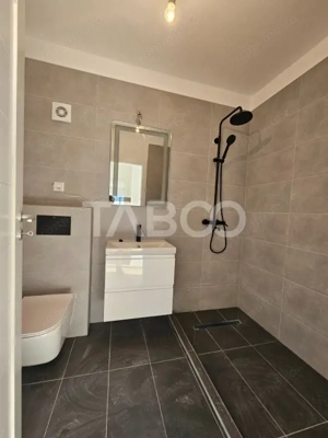 Apartament 4 camere 3 balcoane 91 mpu si LOC PARCARE zona Dna Stanca  - imagine 5