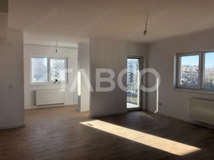 Apartament 4 camere 3 balcoane 91 mpu si LOC PARCARE zona Dna Stanca  - imagine 4