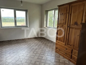 Casa 3 camere 5335 teren liber garaj si anexe  in Sinca Veche - imagine 5