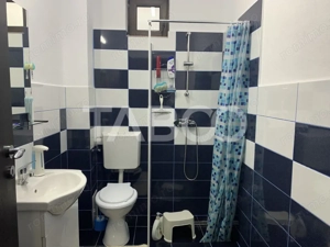 Casa 8 camere 7 bai 284 mp 225mp curte libera in Porumbacu de Sus - imagine 9