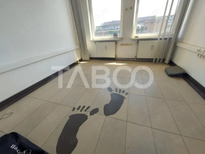 Spatiu comercial de inchiriat 3 incaperi 70 mpu Sibiu zona Terezian