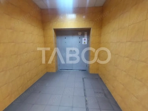 Spatiu comercial de inchiriat 850 mpu lift industrial Sibiu Terezian - imagine 5