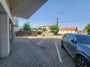 Proprietar Inchiriez spațiu comercial în Dumbravita  - imagine 2