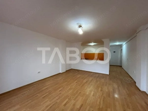 Garsoniera de vanzare etaj intermediar 45 mpu si balcon in Sibiu - imagine 4