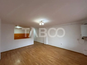 Garsoniera de vanzare etaj intermediar 45 mpu si balcon in Sibiu