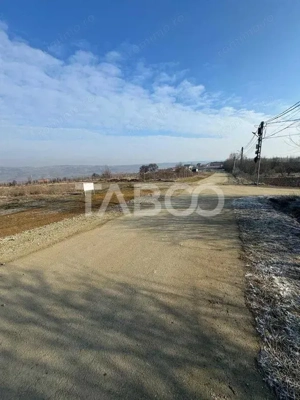 Teren intravilan in Daia Noua gata de construit casa - drum asfaltat - imagine 2