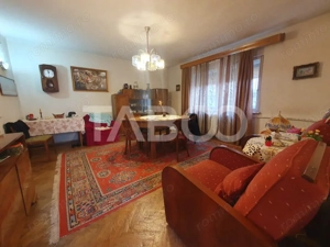 Casa 5 camere 374 mp utili + Anexa 75 mp in punctul 0 al Fagarasului - imagine 7