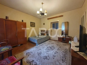 Casa 5 camere 374 mp utili + Anexa 75 mp in punctul 0 al Fagarasului - imagine 6