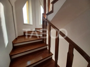 Casa individuala de inchiriat garaj pivnita curte generoasa Strand II - imagine 17