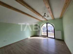 Casa noua de inchiriat 5 camere 200mp si Garaj zona Tineretului Sibiu - imagine 16