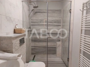 Apartament si Garsoniera la casa  4 camere 118 mpu central Cisnadie - imagine 9