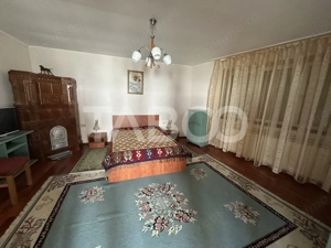 Casa familiala pentru locuit sau vacanta , spatioasa si confortabila . - imagine 7