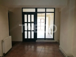 Spatiu de vanzare etaj 1  268 mpu zona Turnisor Sibiu - imagine 7