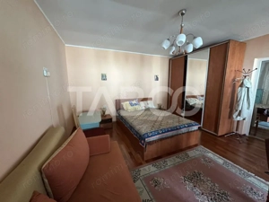 Casa familiala pentru locuit sau vacanta , spatioasa si confortabila . - imagine 9