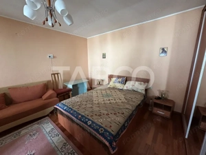 Casa familiala pentru locuit sau vacanta , spatioasa si confortabila . - imagine 8