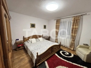 Casa de vanzare individuala cu 3 camere 500 mp teren Sura Mare - imagine 5