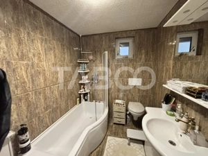 Casa de vanzare individuala cu 3 camere 500 mp teren Sura Mare - imagine 13